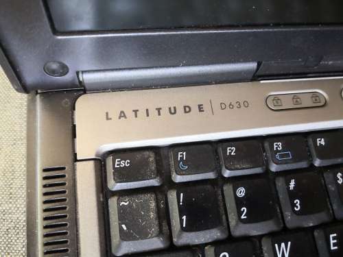 DELL Latitude D630 laptop (for spares/repairs)