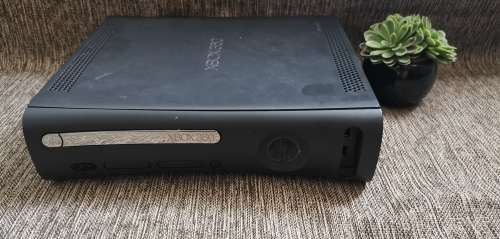 XBOX 360 console only