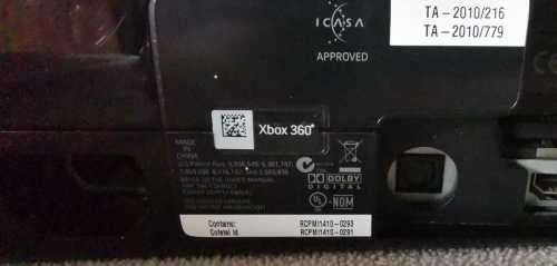 XBOX 360 Slim Console only (parental code lock!)