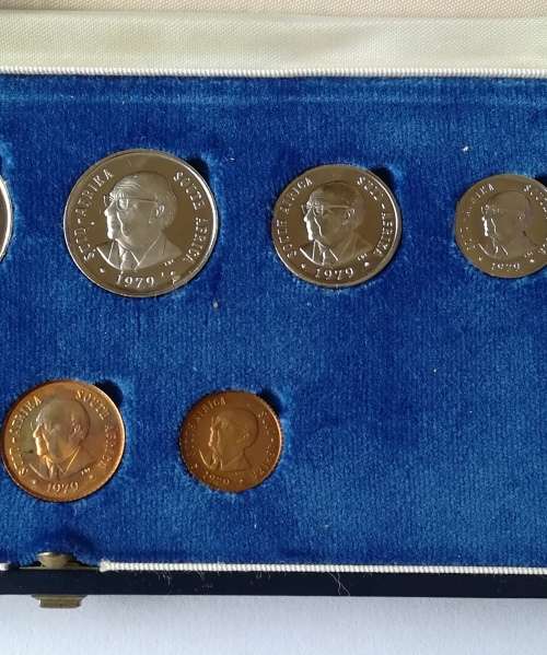 1931 Penny!! Ultra rare!!+ Silver 1979 Proof set!Weekend Auction. From R1.