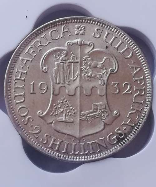 1932 2Shilling!! Very rare!! Extremely good condition!!Weekend Auction!!