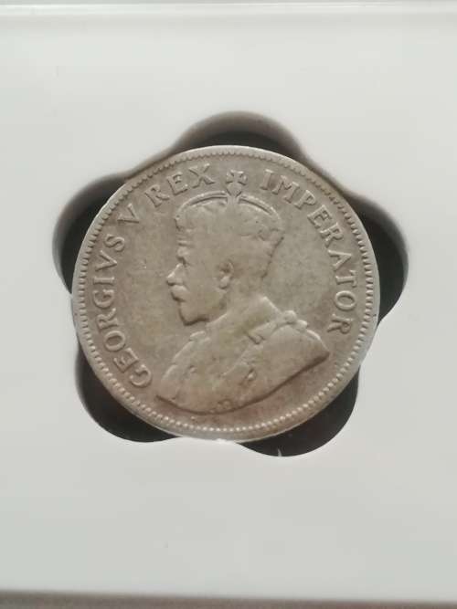 1931 Shilling!! Ultra rare!! Excellent coin to have!! Crazy Wednesday auction!!