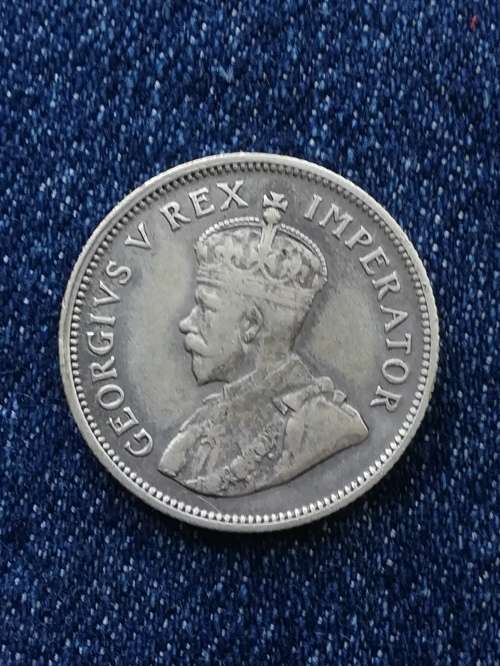 1933 Shilling!! Rare!! Excellent Collectors Item!! Crazy Wednesday From R1!!