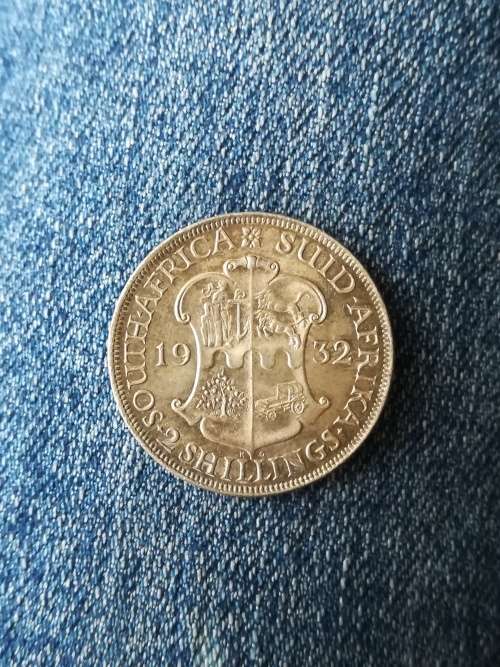 1932 2 Shilling!! Rare!! Excellent Collectors Item!! Snap Friday from R1!!