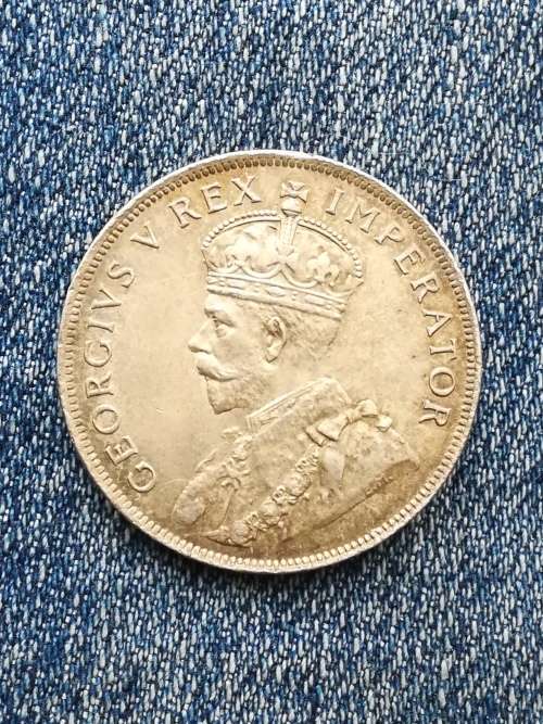 1932 2 Shilling!! Rare!! Excellent Collectors Item!! Snap Friday from R1!!