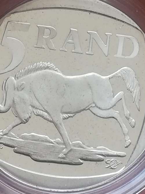 2000 R5!! CW. MARKED!! 672 MINTED!! Ultra RARE!! Crazy Wednesday auction!!