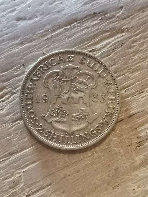 1933 2 shilling!! RARE!!Exellent Collectors item!!Weekend Special Auction!!