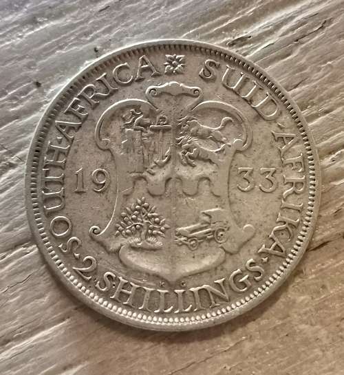 1933 2 shilling!! RARE!!Exellent Collectors item!!Weekend Special Auction!!