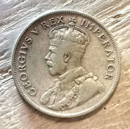 1933 2 shilling!! RARE!!Exellent Collectors item!!Weekend Special Auction!!