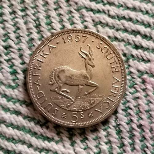 1957 (Silver)#5-Shilling!! R1-Start!! Exellent Coin!! Rare in this Condition!!