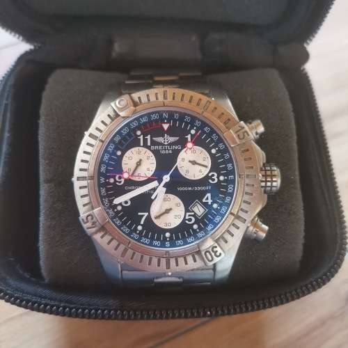 Breitling Watch!! Auction!!Exellent Collectors item!!100% Running condition!!