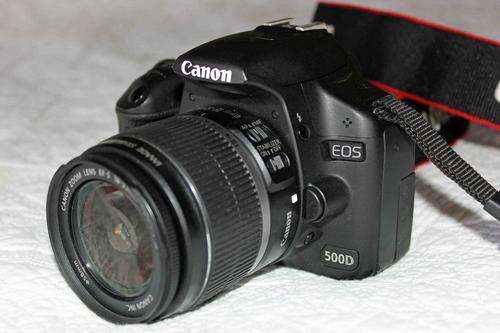 Canon EOS 500D Camera with 18-55mm IS & Sigma 70-300mm f4-5.6 DG lenses