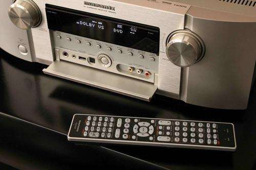 Front view with the remote control