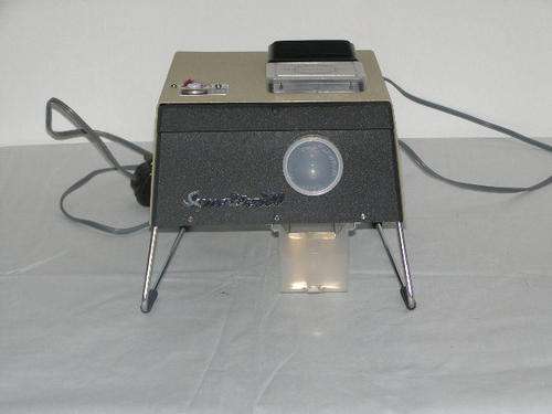 SYNCLITE 300 SLIDE PROJECTOR