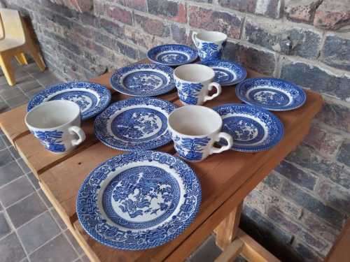 Vintage 12 piece  Blue and White English Ironstone tea set with side plates `Old Willow`