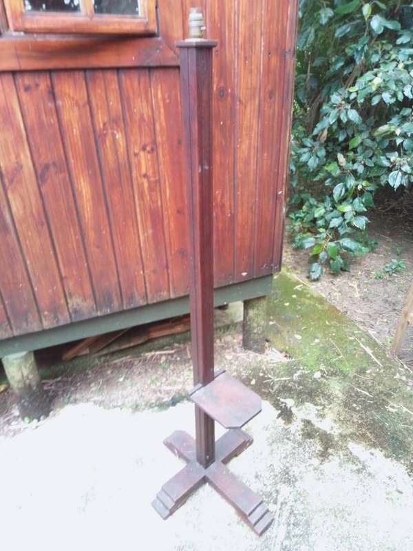 Wooden Standing Lamp stand