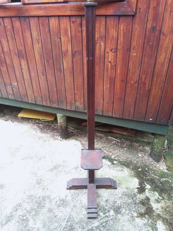 Wooden Standing Lamp stand