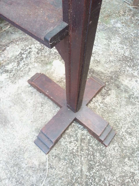 Wooden Standing Lamp stand