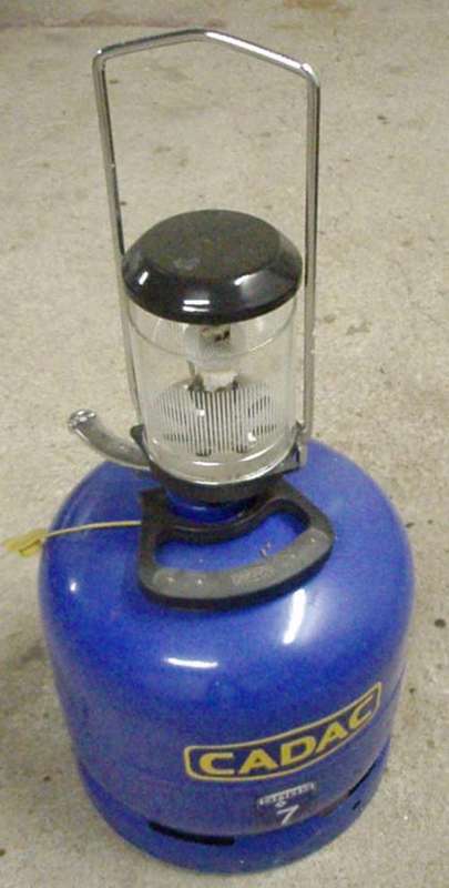 No. 7 Gas cylinder, light and 1.2m extension