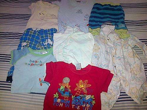Mixed lots of baby Boys clothing      (3-6 months) (3)