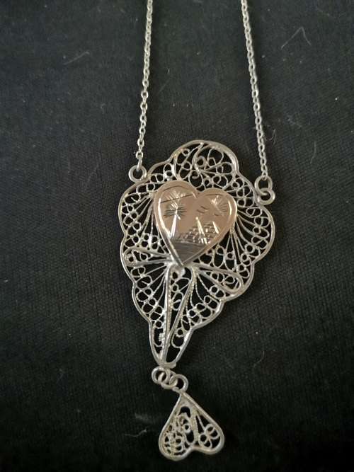Stunning Silver Filigree Necklace and pendant