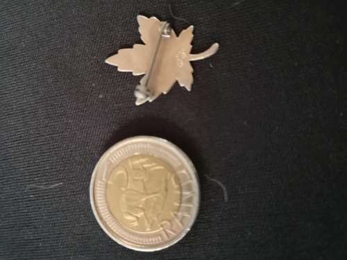 Cute Sterling Silver Cannabis Leaf pendant