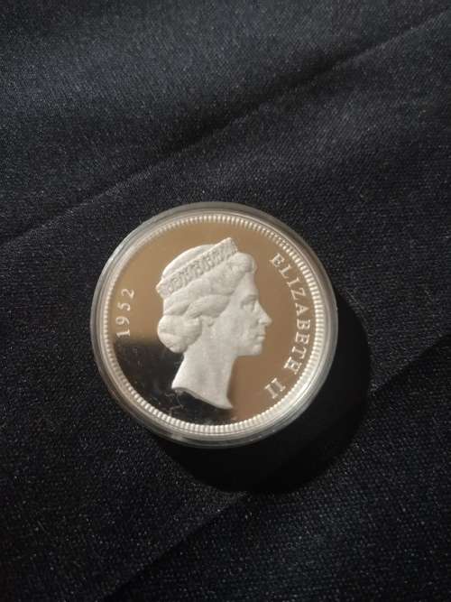 Stunning Silver Coin 1952 Elizabeth ll