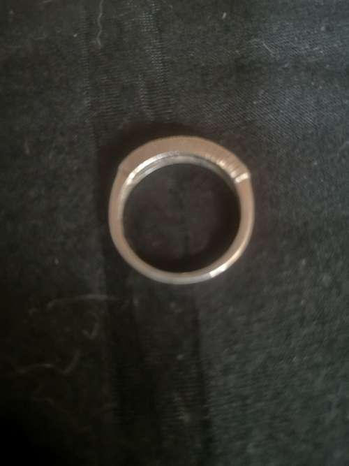 Stunning sterling silver ring with small Diamante stones