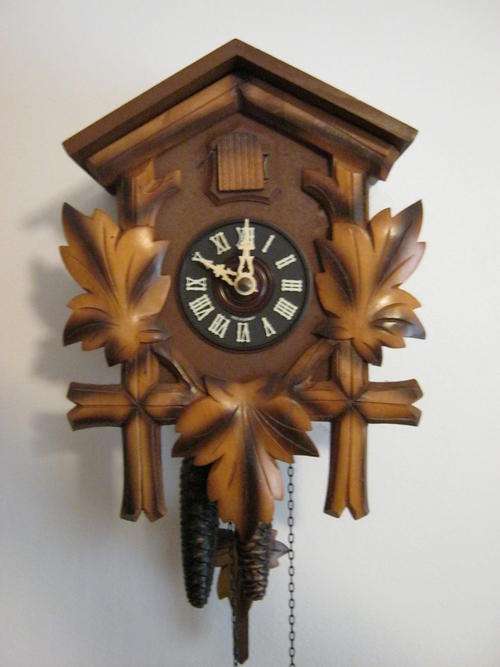 Beautiful Black Forest Cuckoo Clock!!!