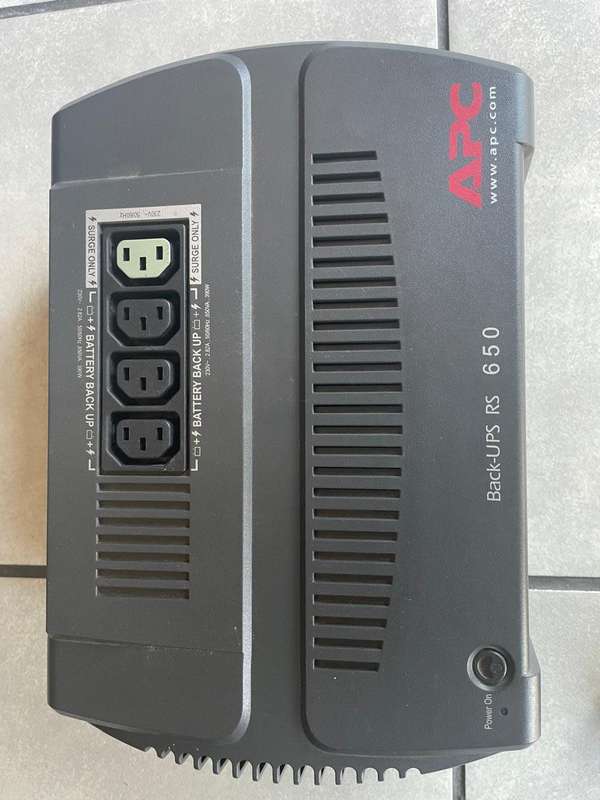 APC Backup UPS 650VA 230V with 7ah battery