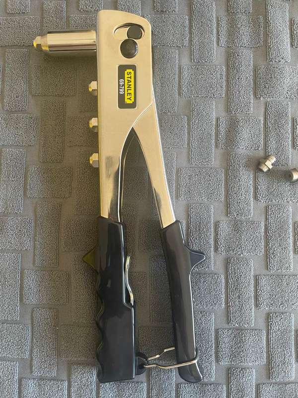Stanley Heavy Duty Riveter