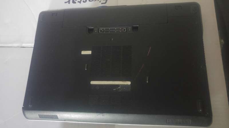 Dell E6440 (spares or repair)