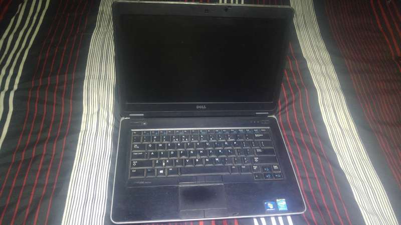 Dell E6440 (spares or repair)