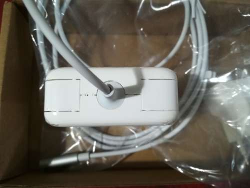Generic Macbook charger 45w
