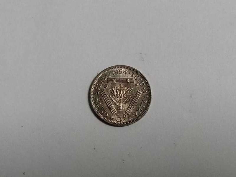 **R1 Auction**  Union 1954 Threepence