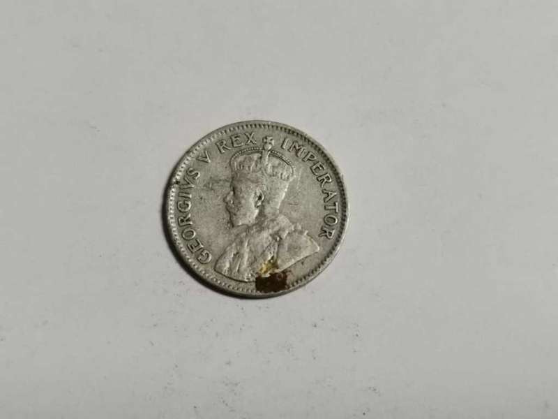 **R1 Auction**  Union 1930 Threepence