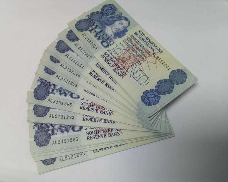 **Auction**  RSA 2 Rand late 1980's(G de Kock 3rd Issue) - Batch of 100 notes in sequence