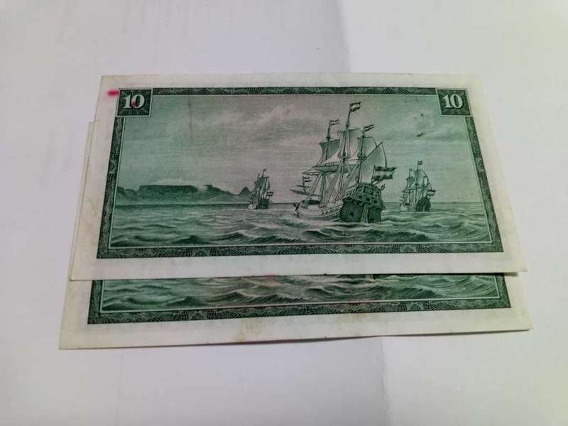 **R1 Auction**  Ten Rand Notes (TW de Jongh 3rd Issue)