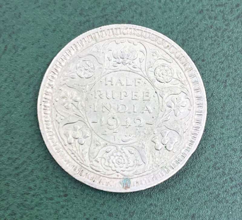 India 1/2 Rupee 1942 - Nice condition
