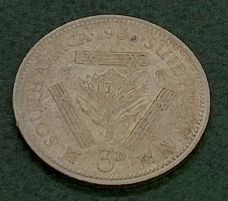 Union Threepence 1933 - EF+ to aUNC condition