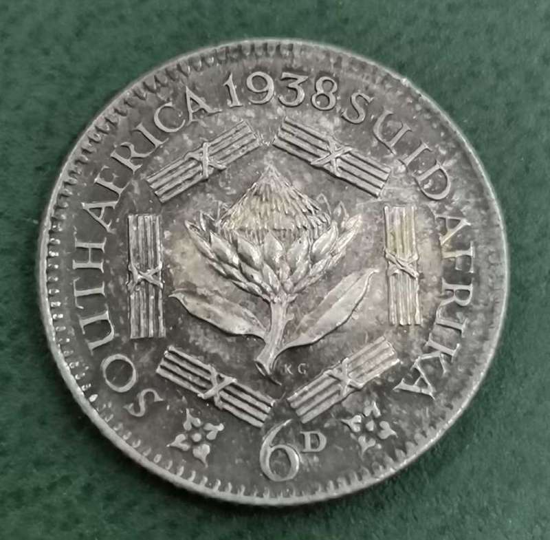 Union Sixpence 1938 - UNC condition