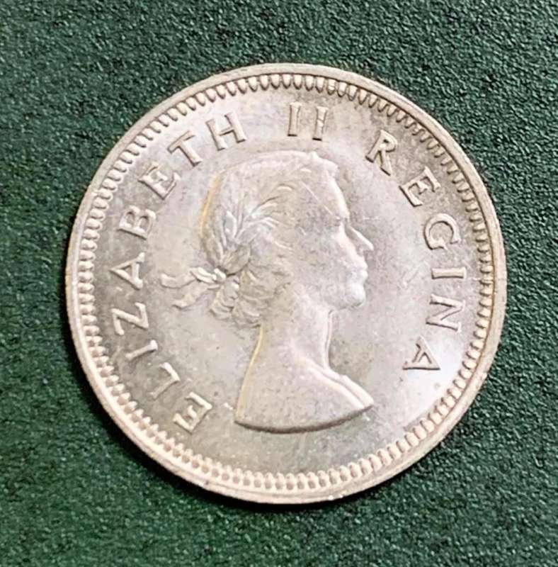 Union Threepence 1958 - UNC condition