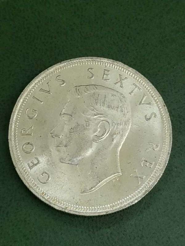 Union 5 Shillings 1952 - aUNC to UNC condition