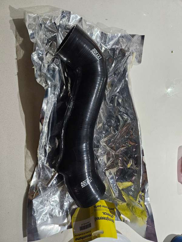 Ford Fiesta ST180 Induction Hose Mountune