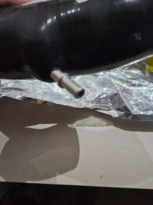Ford Fiesta ST180 Induction Hose Mountune
