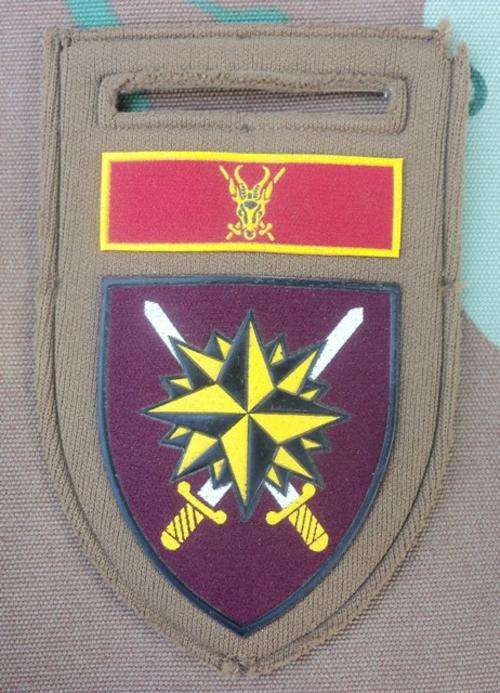 Recce/ HQ Special Forces Brigade Rubber (Tupperware) Shoulder Flash Original