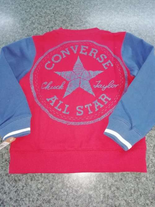 ORIGINAL CONVERSE ALL STAR HOODIES MARKET VALUE R500 !! AGE 5-6 AND 6-7