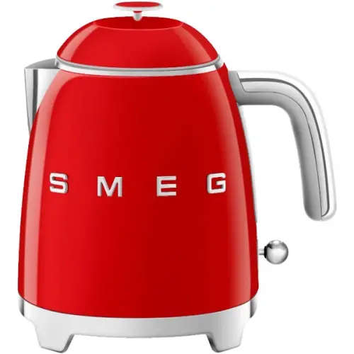 SMEG MINI KETTLE GLOSSY RED RETRO STYLE  BRAND NEW SEALED MARKET VALUE R2000.00