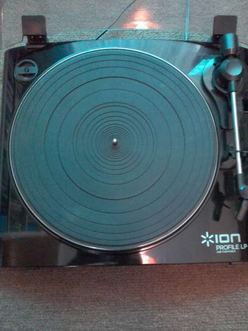 Ion Profile LP Turntable