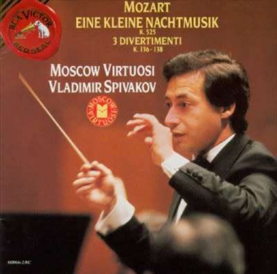 Mozart: Eine kleine Nachtmusik, 3 Divertimenti (Spivakov)